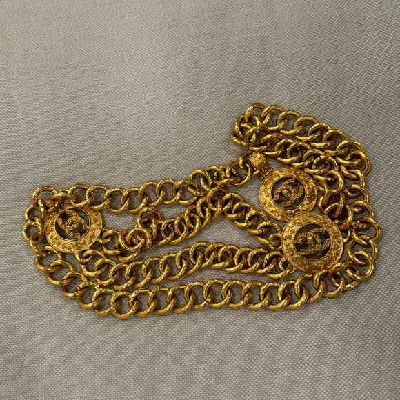 RARE💛Chanel💛Vintage Double Chain Medallion Belt - Picture 10 of 14